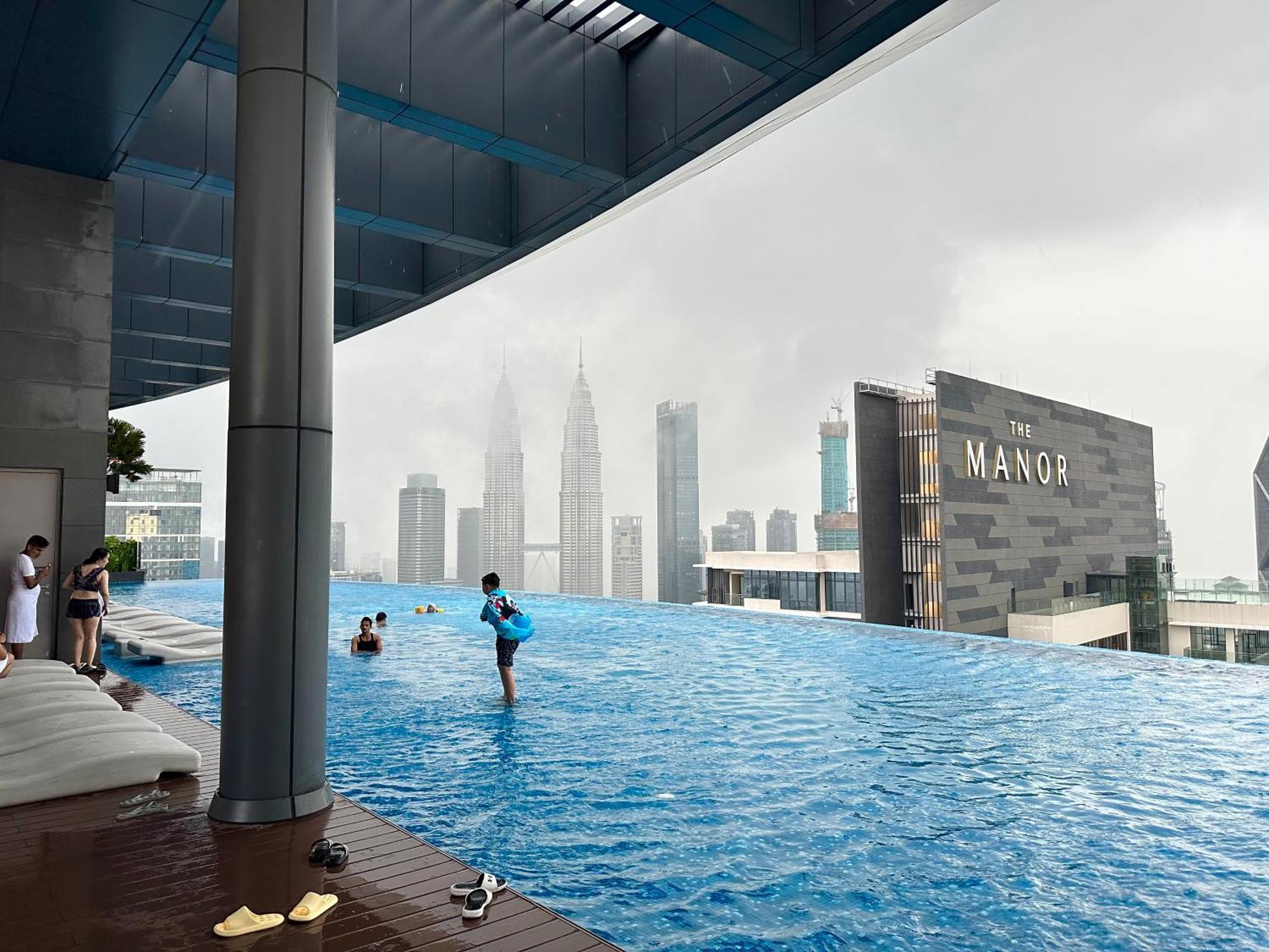 Eaton Service Apartment At Klcc Kuala Lumpur Eksteriør bilde