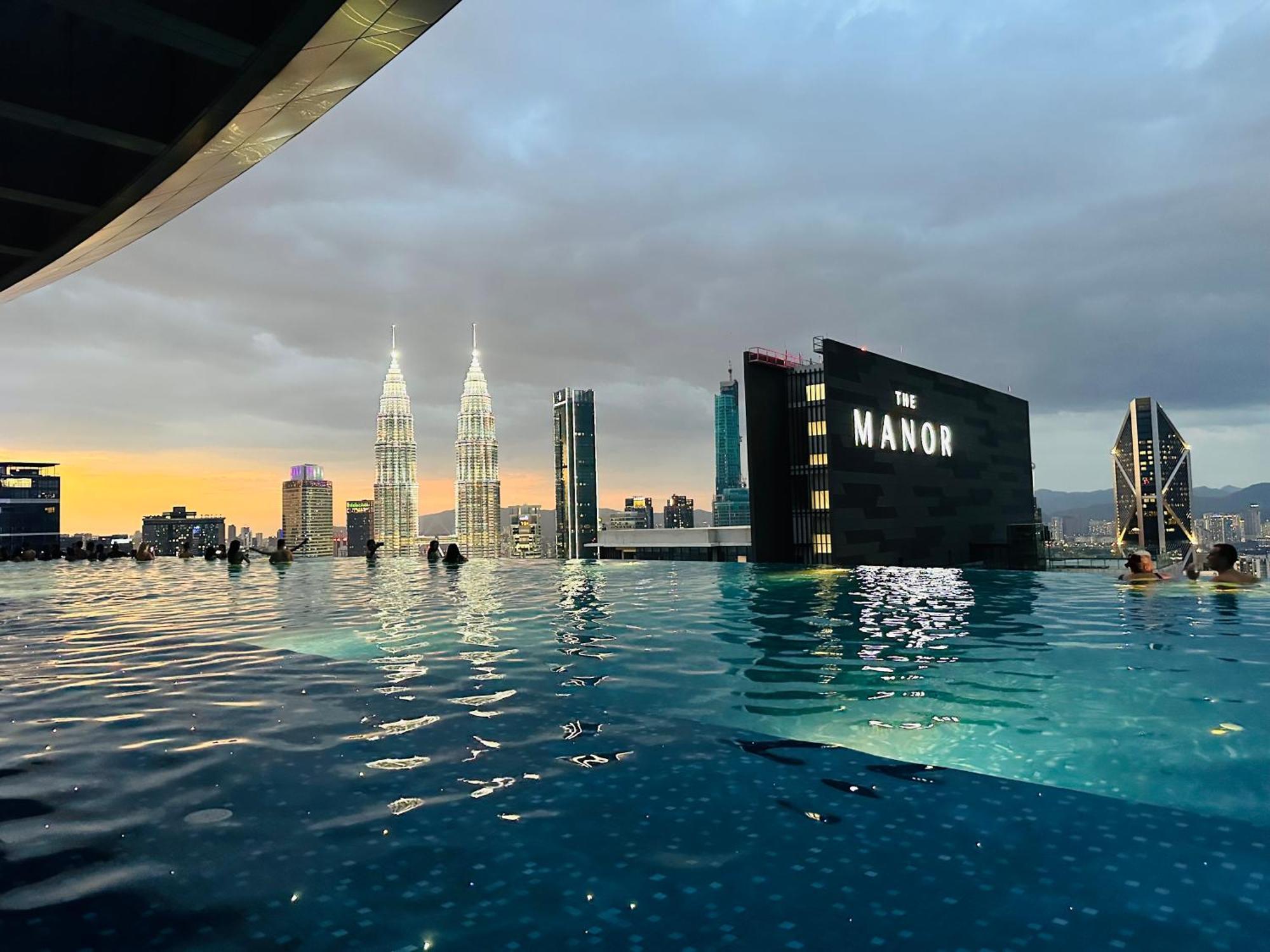 Eaton Service Apartment At Klcc Kuala Lumpur Eksteriør bilde